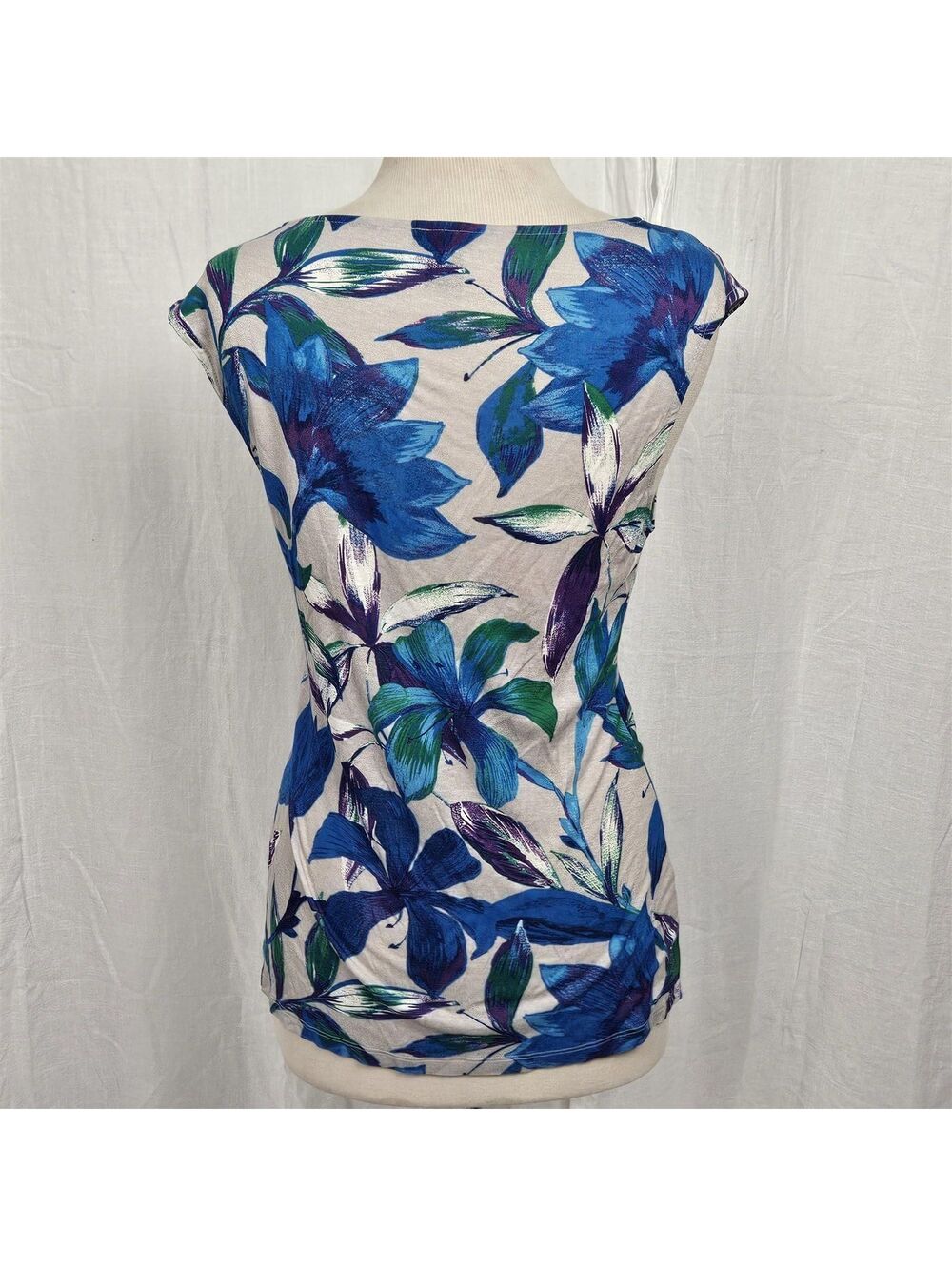 Asymmetrical Neckline Sleeveless Blouse Ann Taylor sz Medium - Picture 5 of 7
